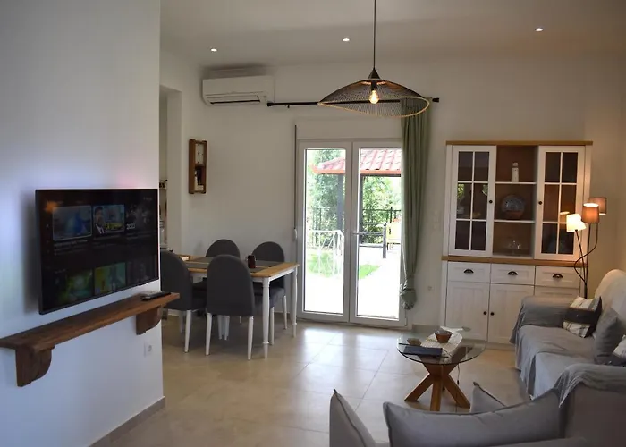 Tatil Evi House Of Liberty Nea Kallikrateia
